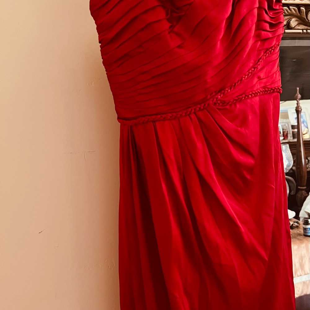 Kay Unger New York never worn